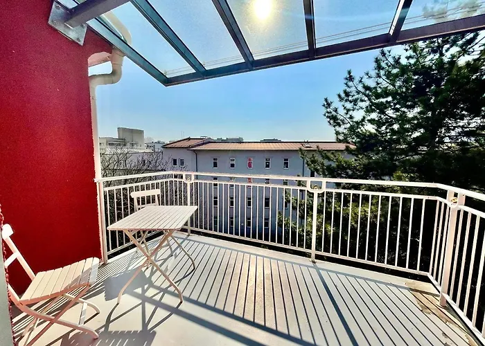 Downtown Chic - 8 Self Check-in Appartamento